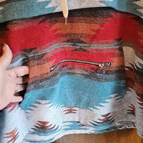 Source Unknown Multicolor Patterned Hoodie - Picture 2 of 6